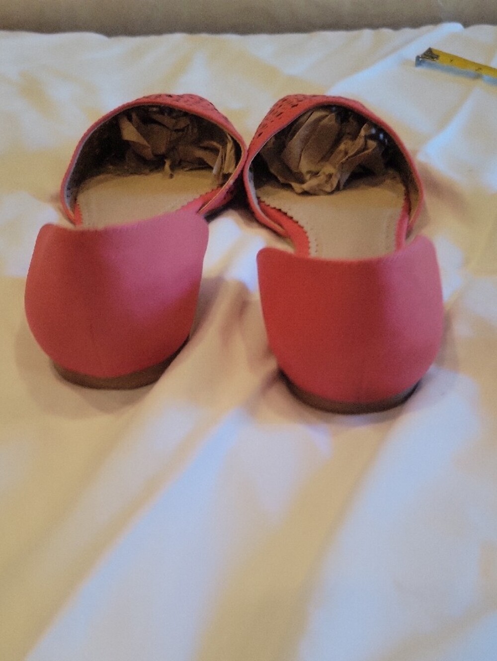Restricted Women's Pointed D'Orsay Flats in Coral Pink Size 9 - Picture 4 of 8